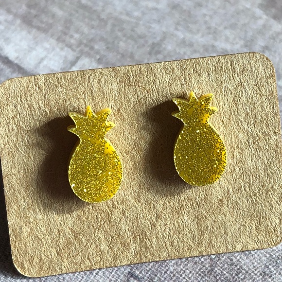 gallery_of_gems Jewelry - Handmade Gold Glitter Pineapple Stud Earrings!